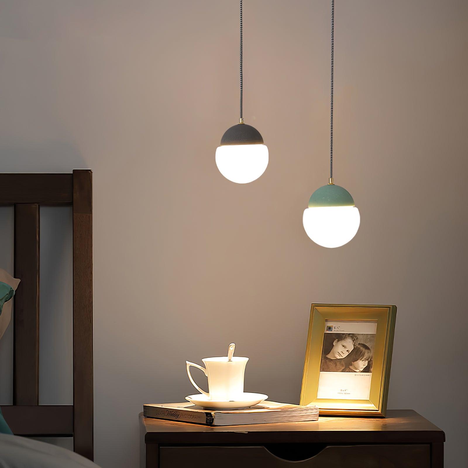Ilraearis Glass Pendant Light