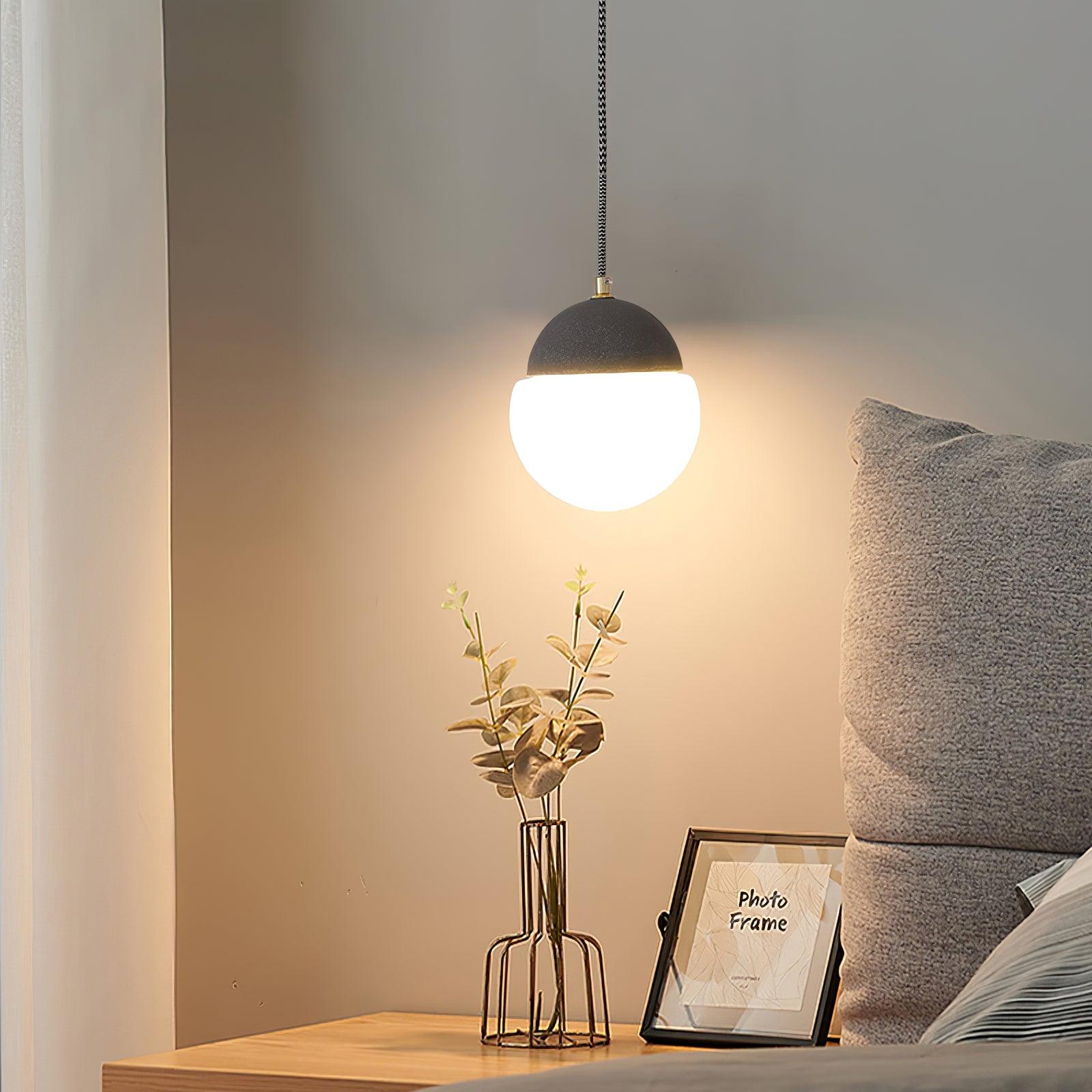 Ilraearis Glass Pendant Light