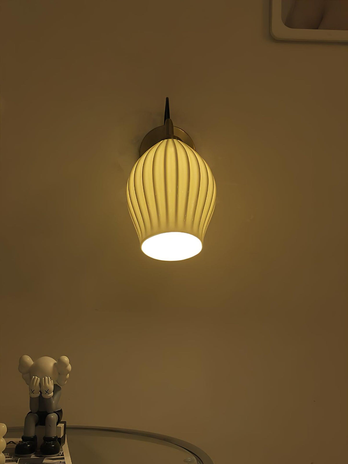 Zotalisra Modern Minimalist Ribbed Ceramic Wall light