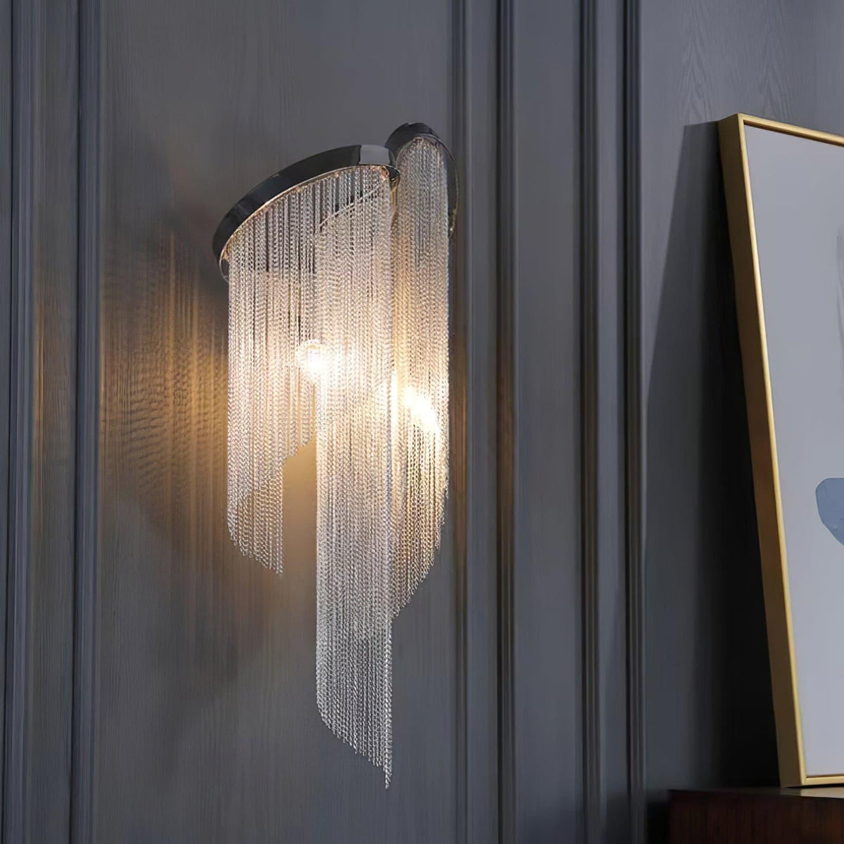 Zeveliel Wall Light
