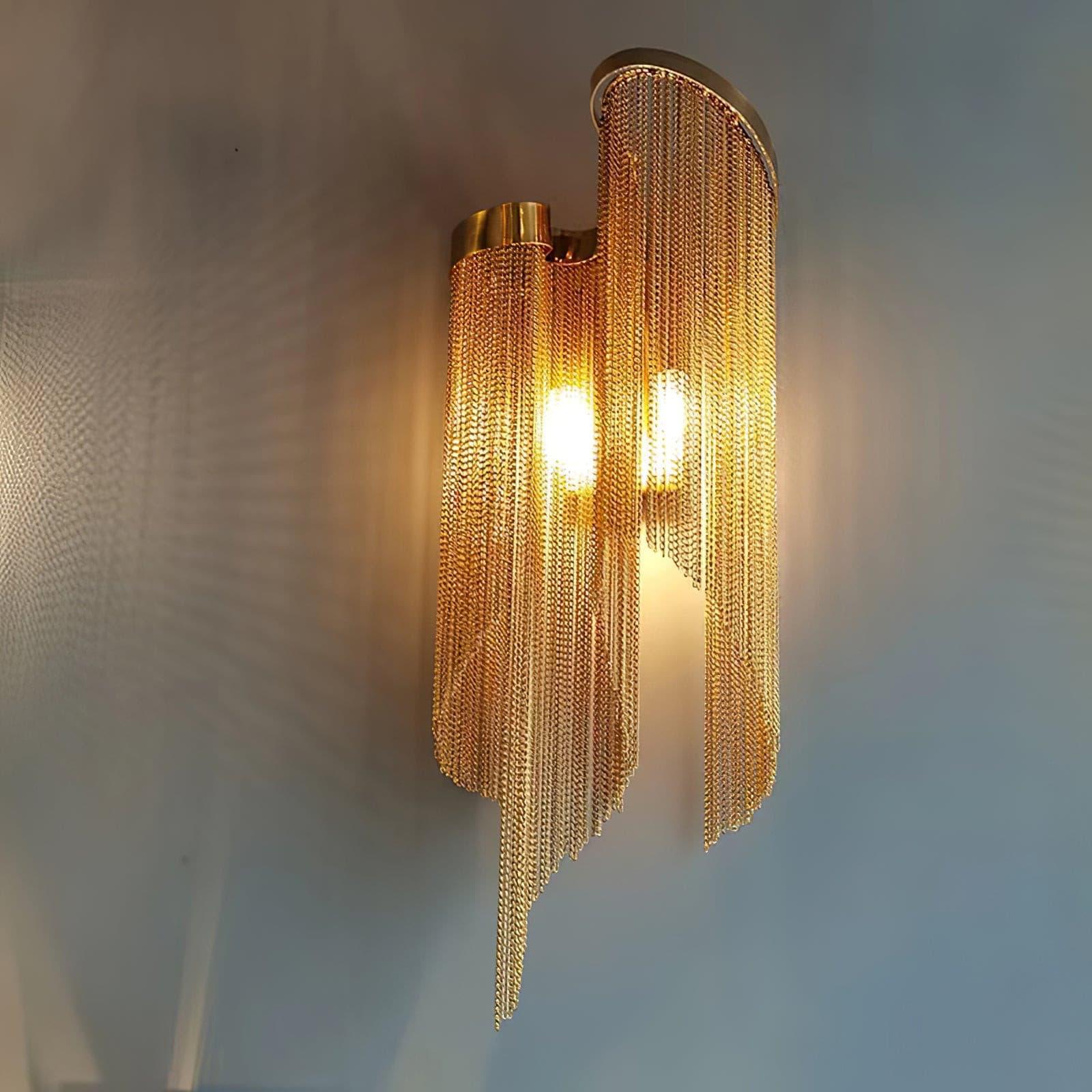 Zeveliel Wall Light