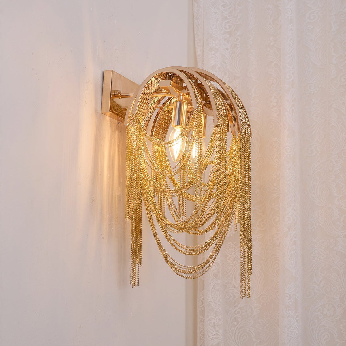 Chains Postmodern Luxury Tassel Wall Lamp