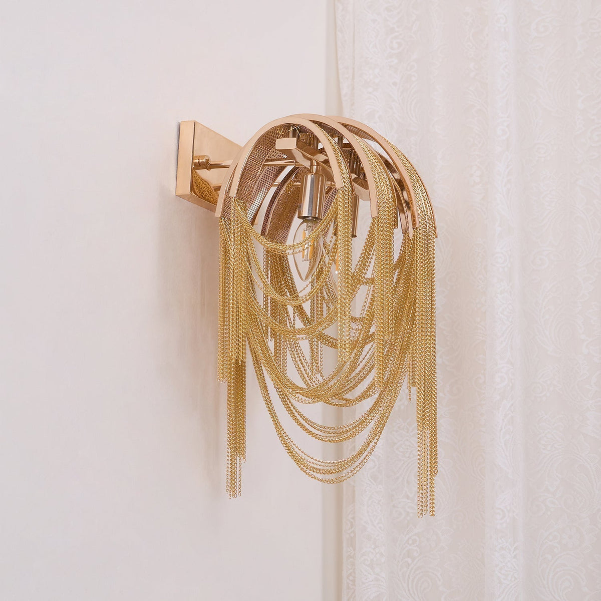 Chains Postmodern Luxury Tassel Wall Lamp