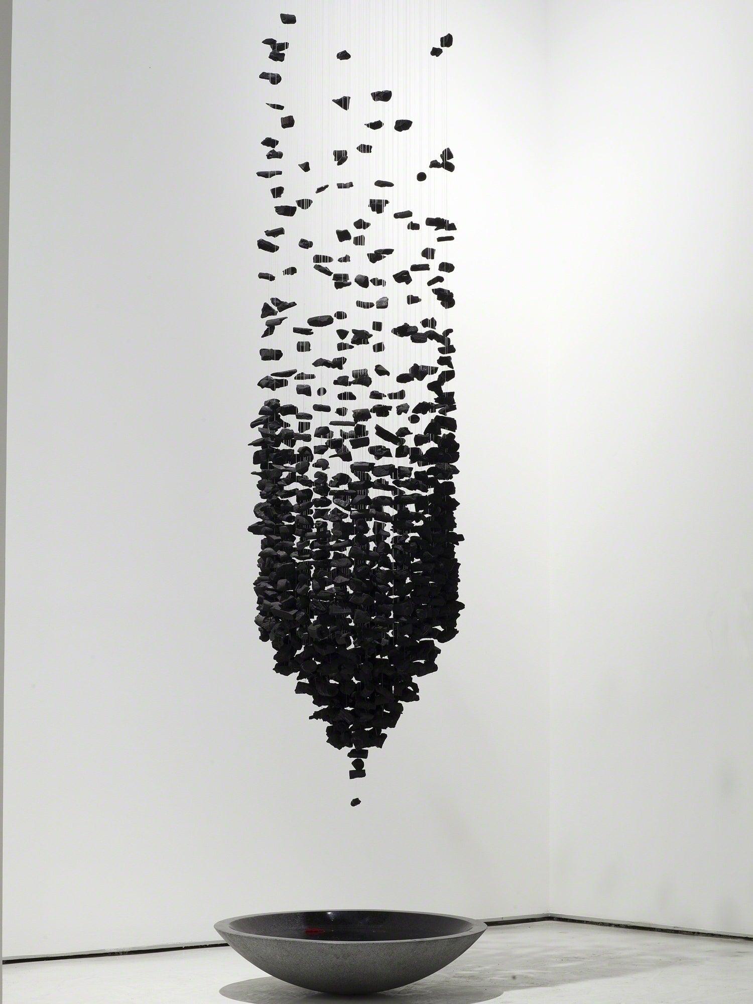 Orinridge Black Stones Chandelier