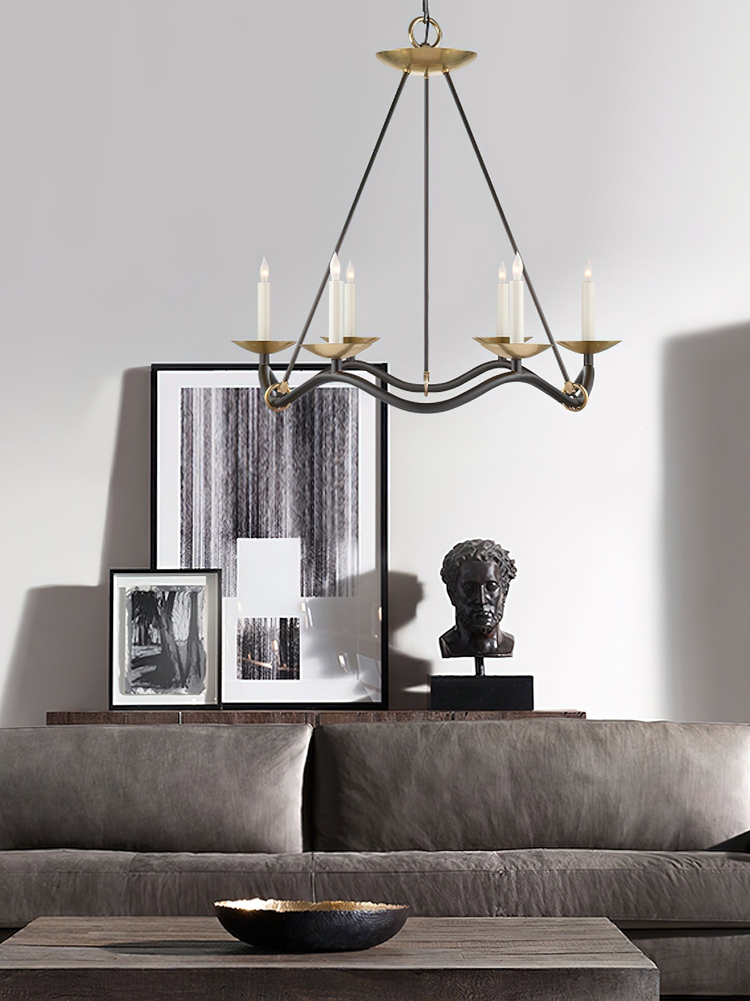 Evenor Elegance Vintage Brass Chandelier