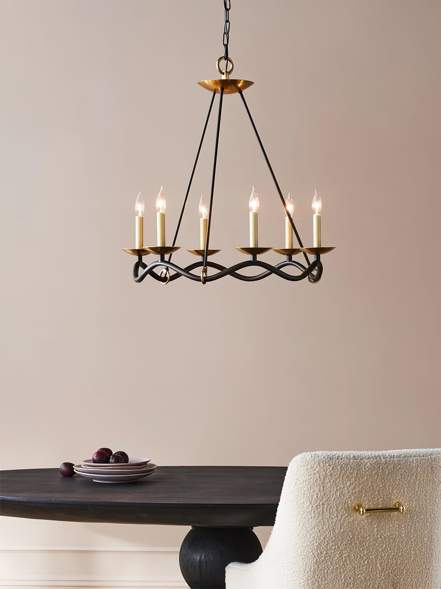 Evenor Elegance Vintage Brass Chandelier