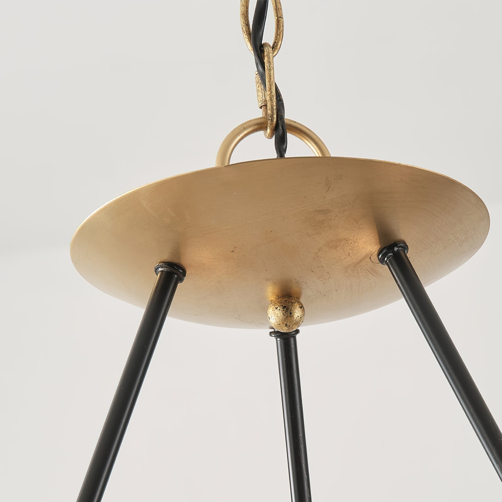Evenor Elegance Vintage Brass Chandelier