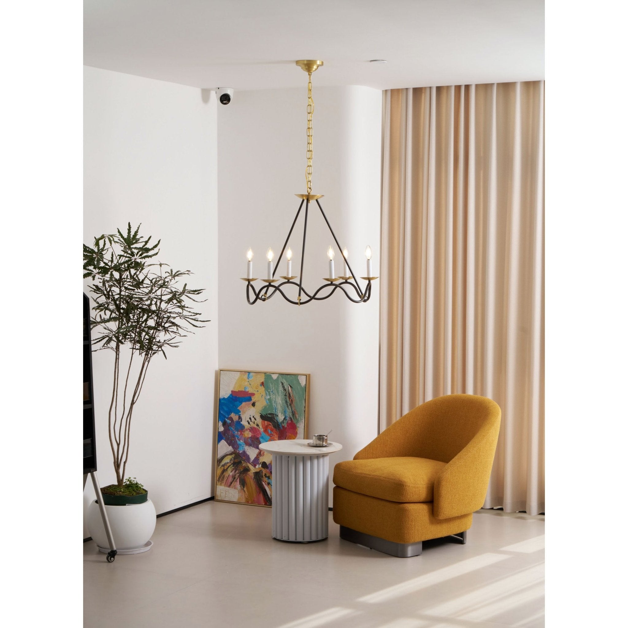 Evenor Elegance Vintage Brass Chandelier