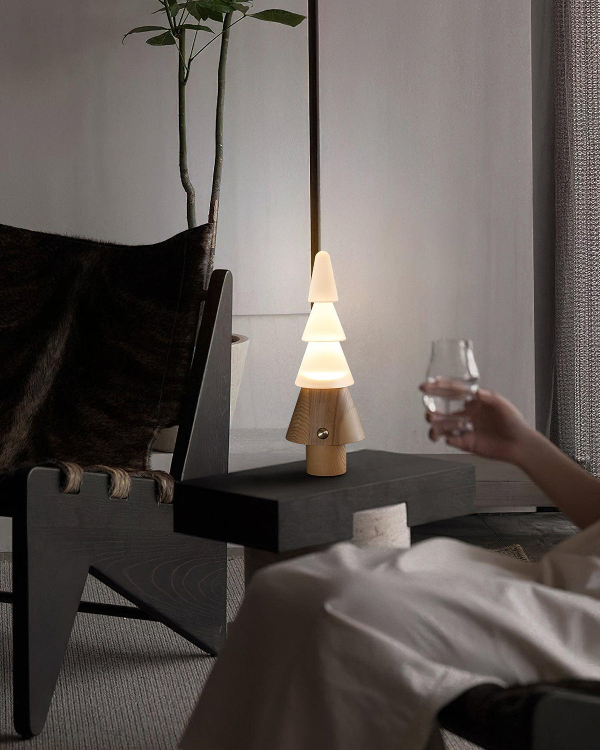 Elveette Modern Wood Table Lamp