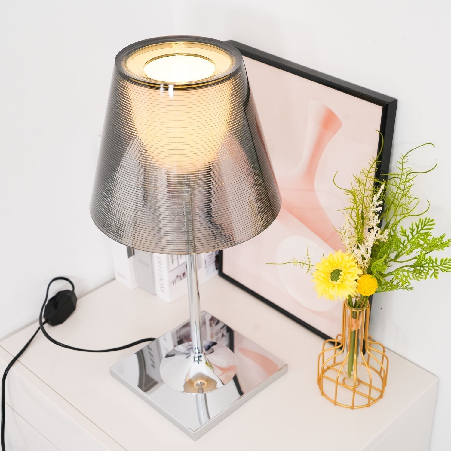 Bravon Plastic Table Lamp