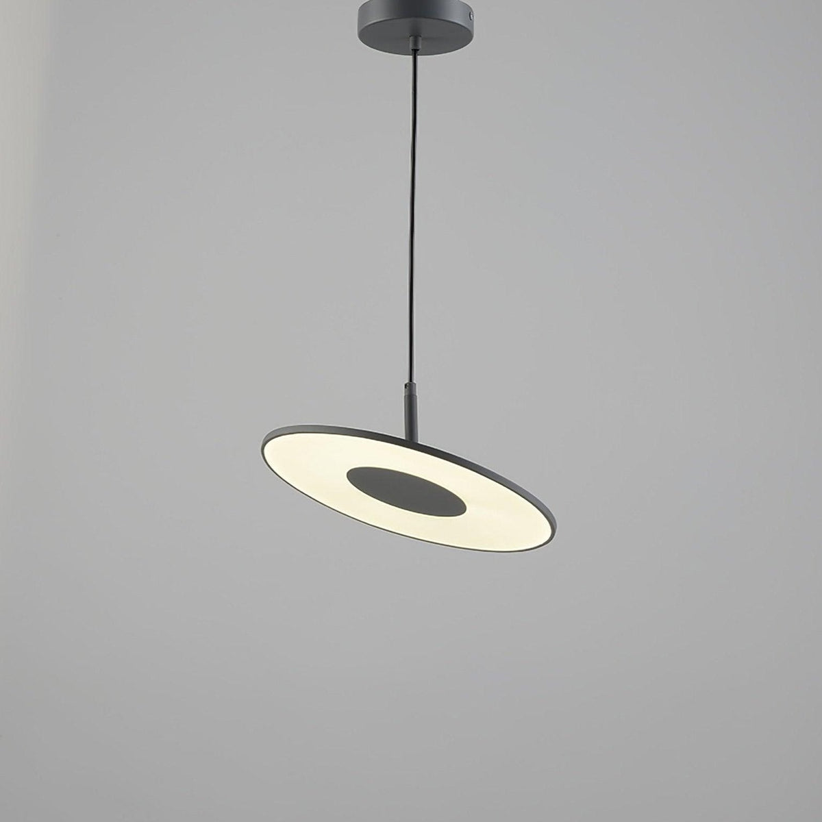 Vosolus Minimalist Pendant Light