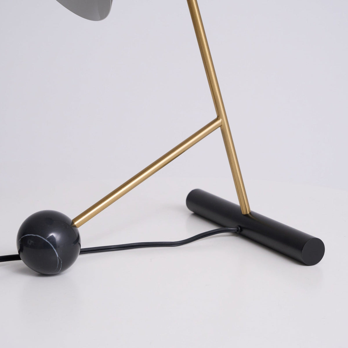 Avelo Marble Geometric Table Lamp