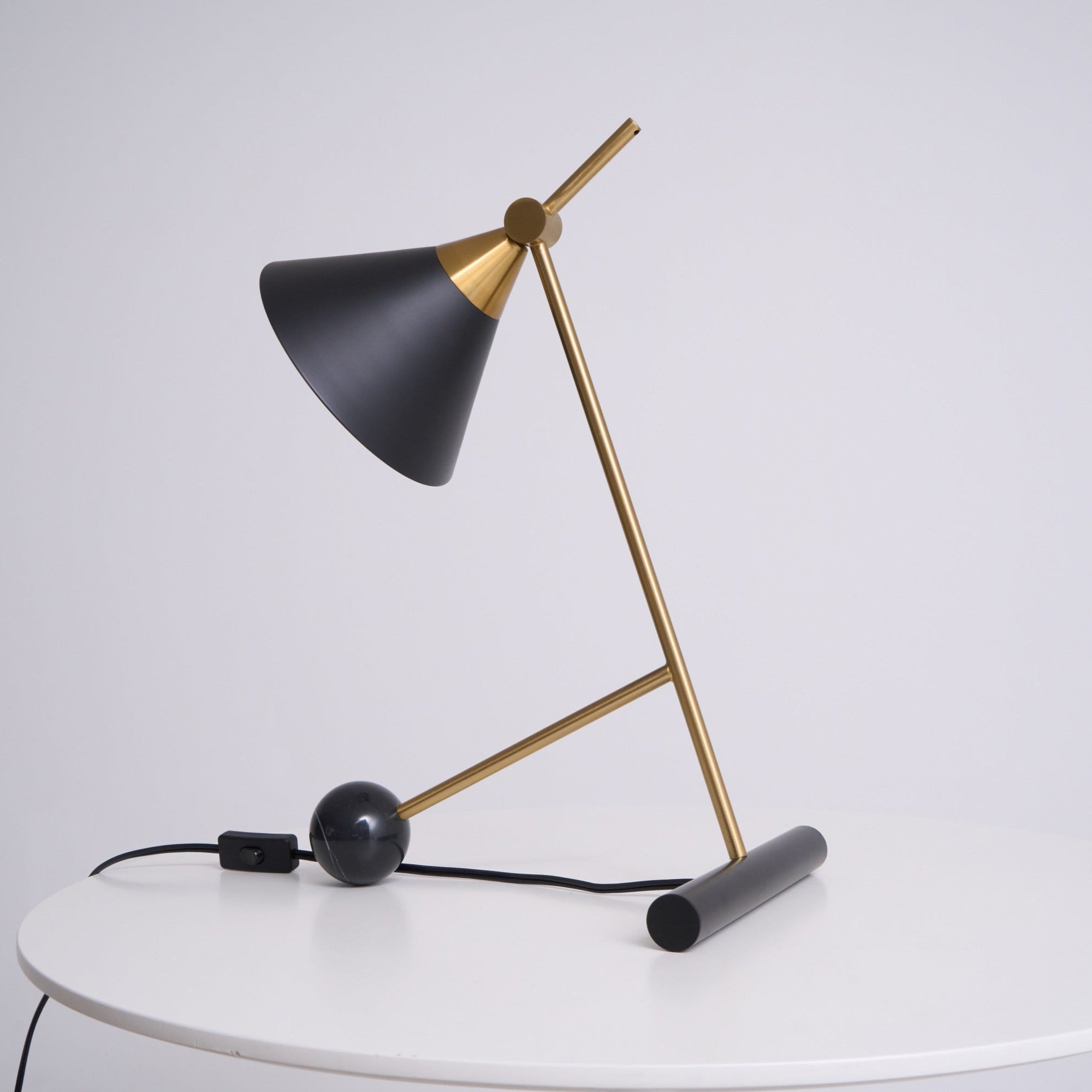 Avelo Marble Geometric Table Lamp