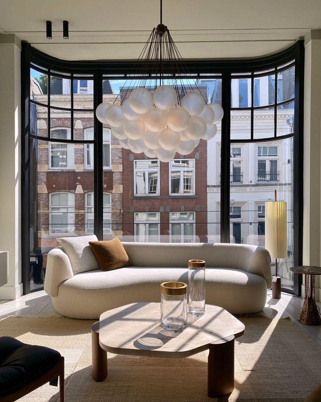 Eiririra Chandelier Bubble Frosted Glass
