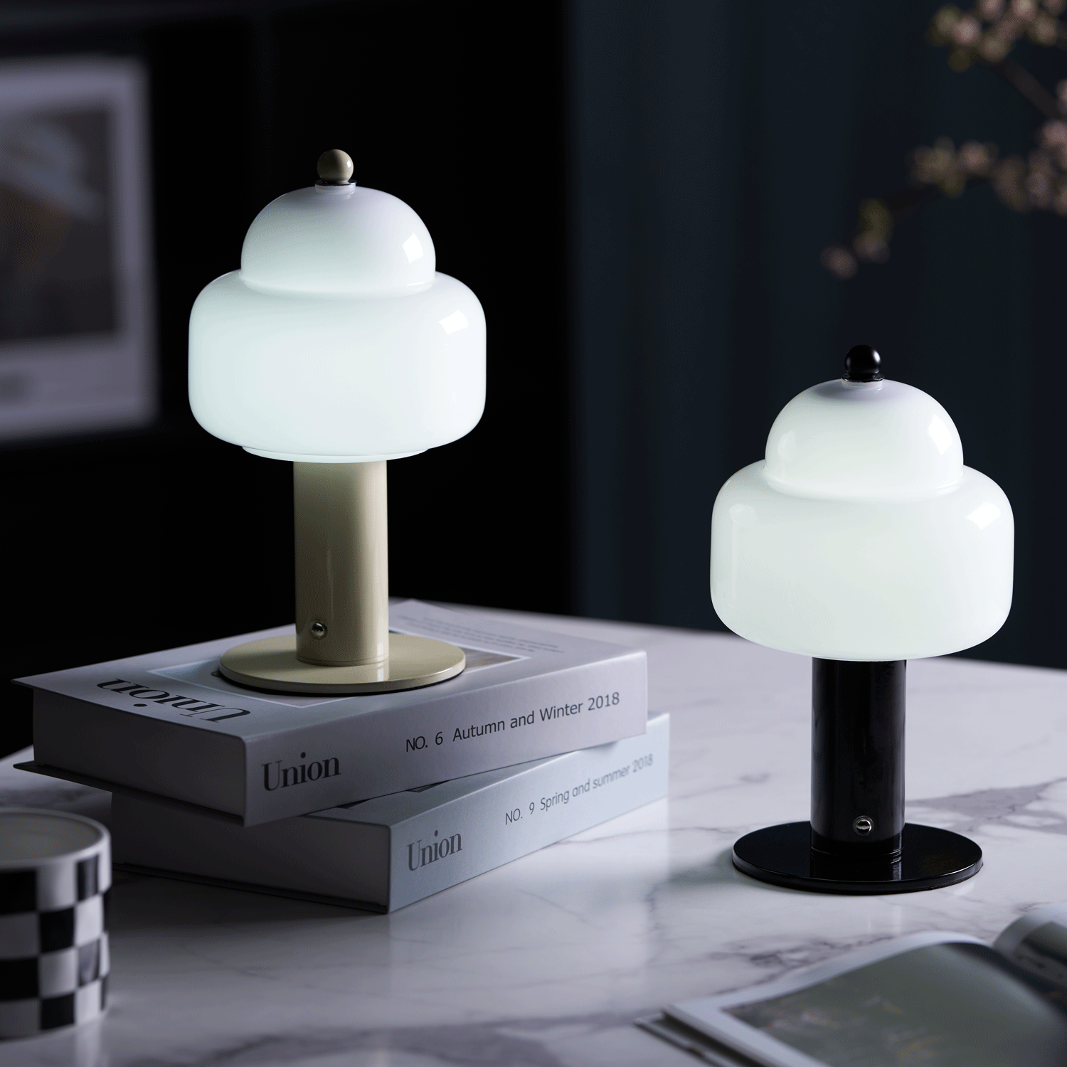 Avenaella Modern Table Lamp