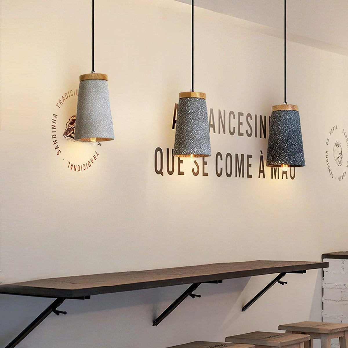 Sylinelia Wood Cement Pendant Light