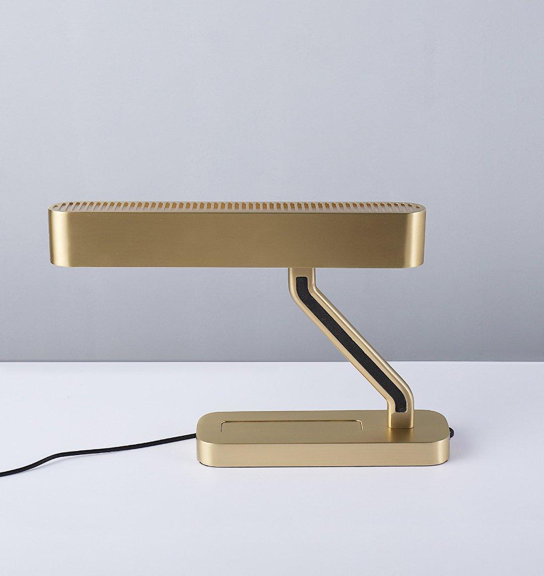 Fred Modern Table Lamp