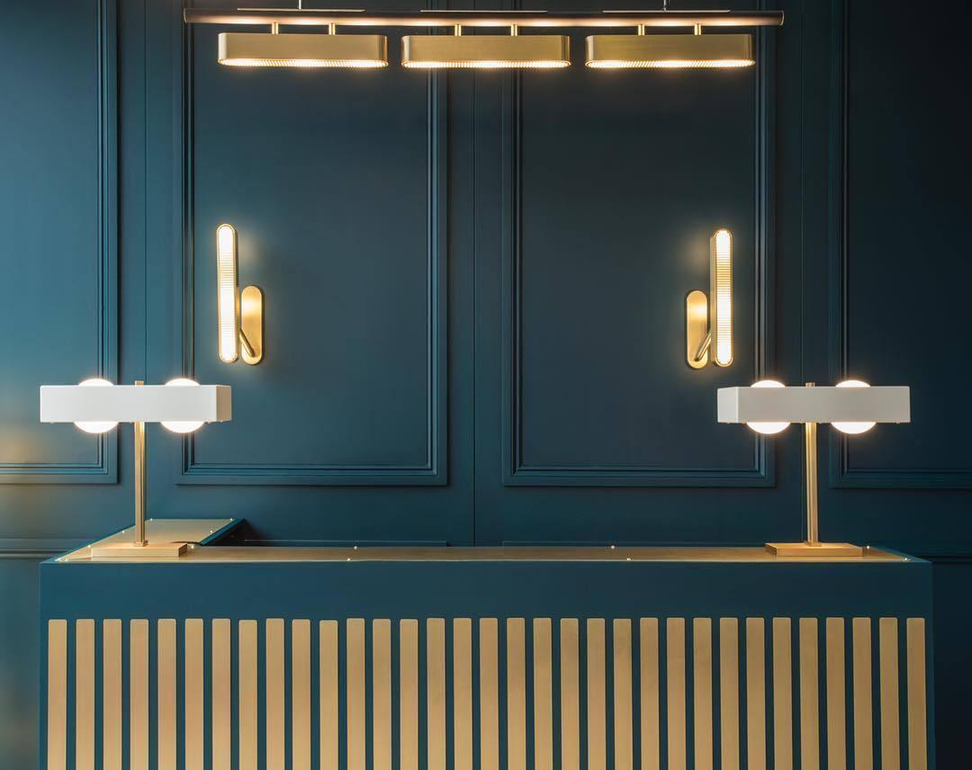 Oriararia Wall Lamp Brass Slotted Grill
