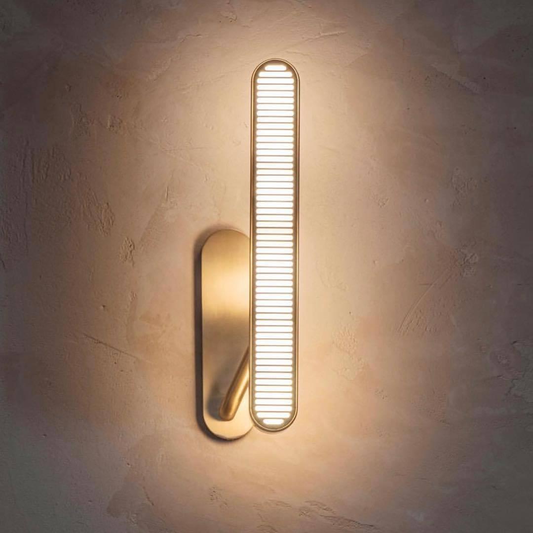 Oriararia Wall Lamp Brass Slotted Grill