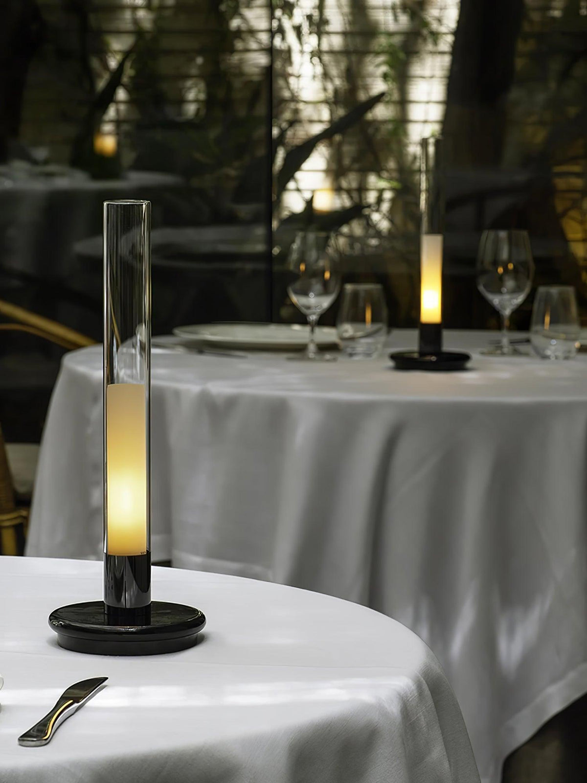 Tevi Acrylic Minimalist Table Lamp