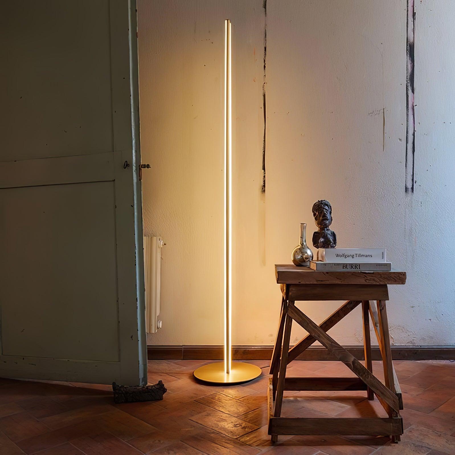 Zesoril Modern Aluminum Table Lamp