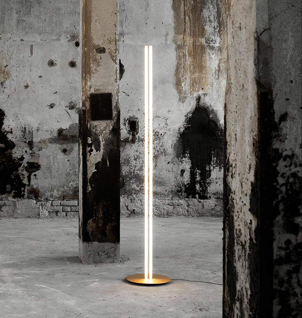 Zesoril Modern Aluminum Table Lamp