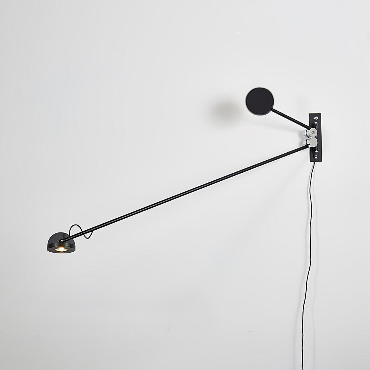 Ulphael Modern Minimalist Wall Lamp