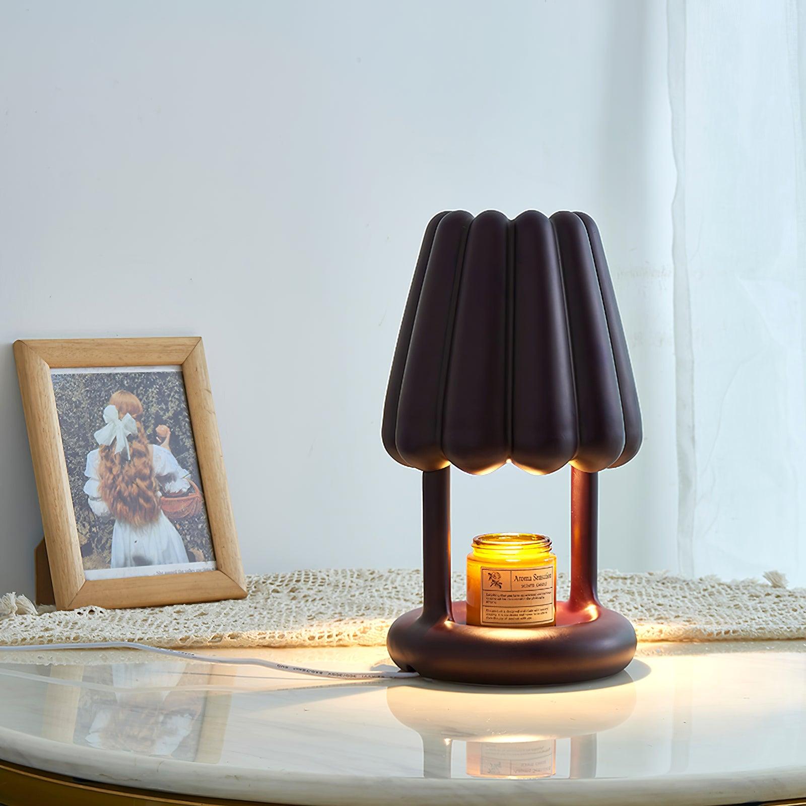 Lucoiella Modern Resin Table Lamp