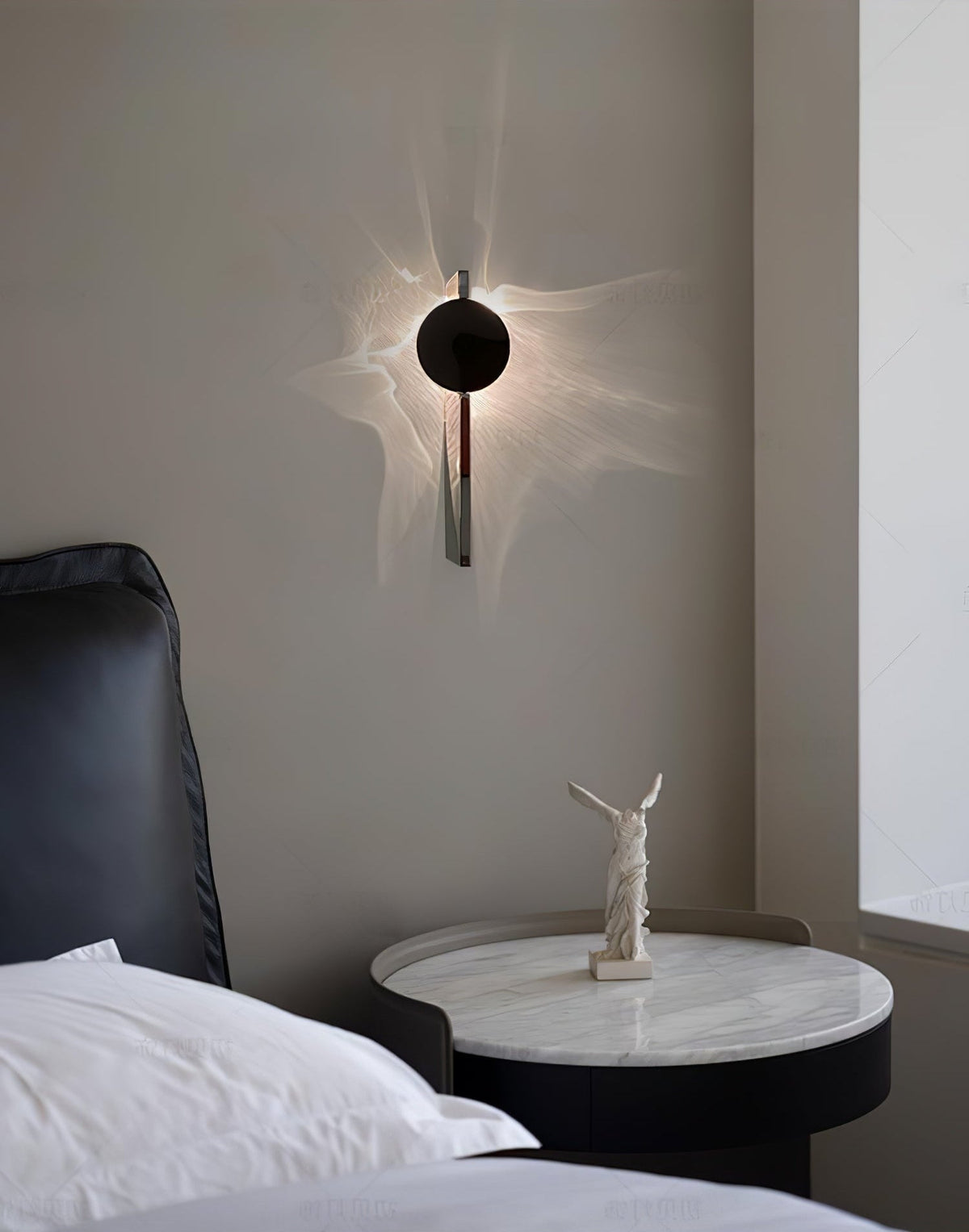Pethr Wave Minimalist Steel Wall Lamp
