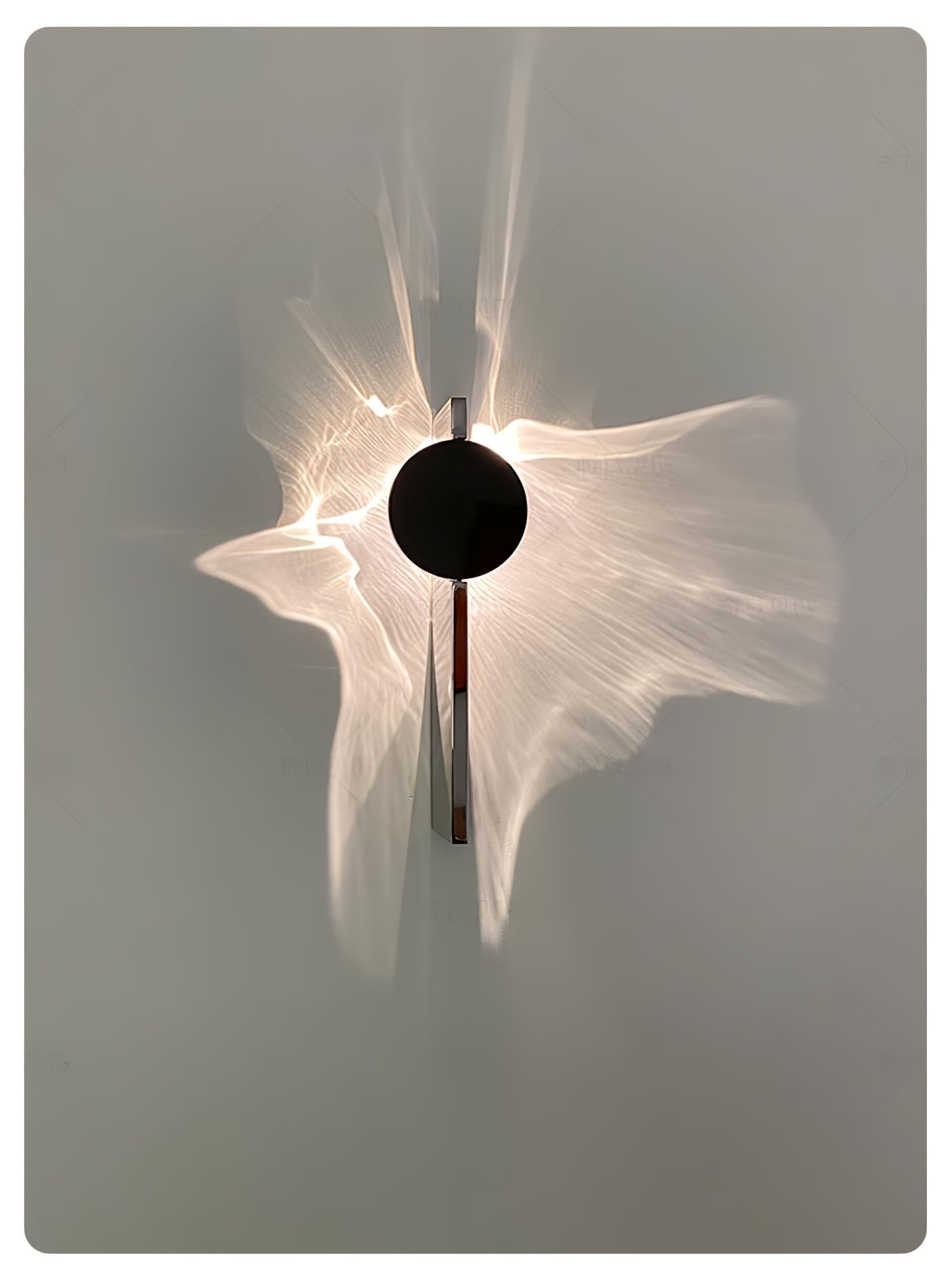 Pethr Wave Minimalist Steel Wall Lamp