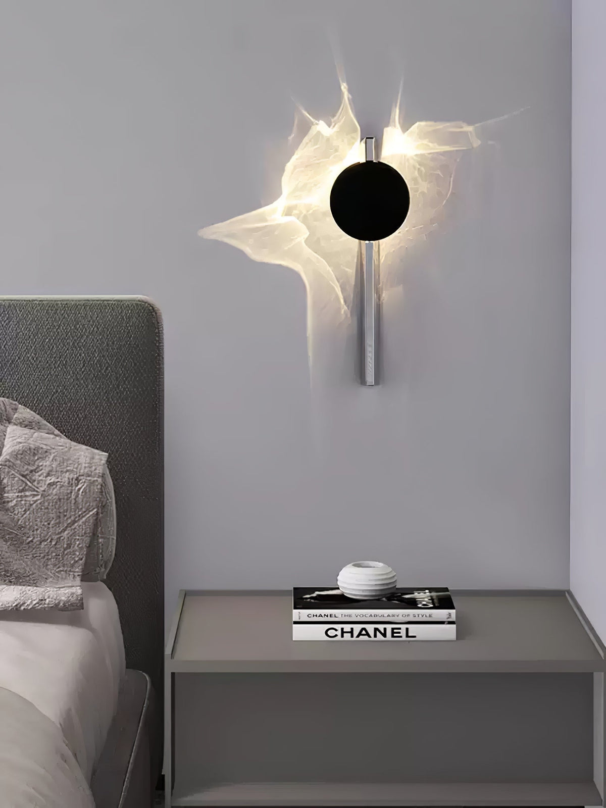 Pethr Wave Minimalist Steel Wall Lamp