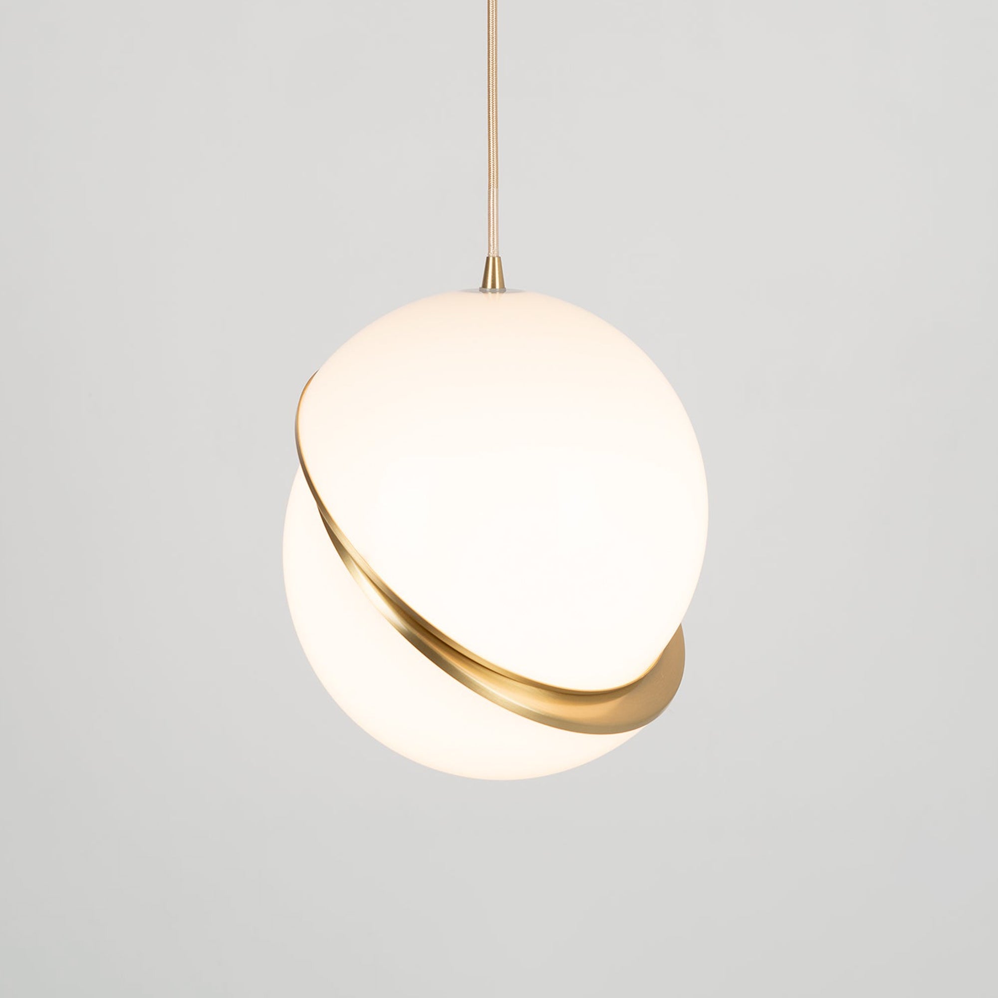 Cavira Pendant Minimalistic Glass Lamp