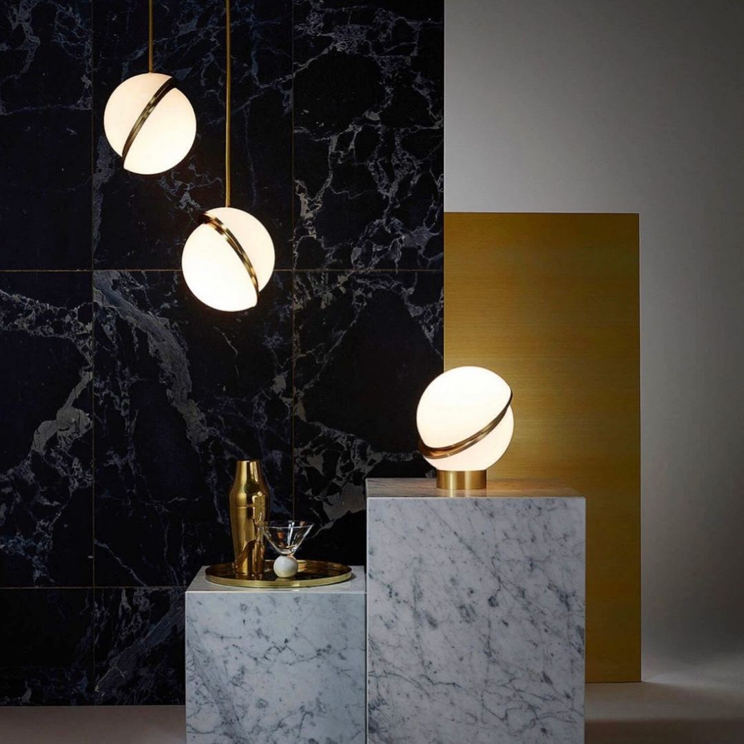 Cavira Pendant Minimalistic Glass Lamp