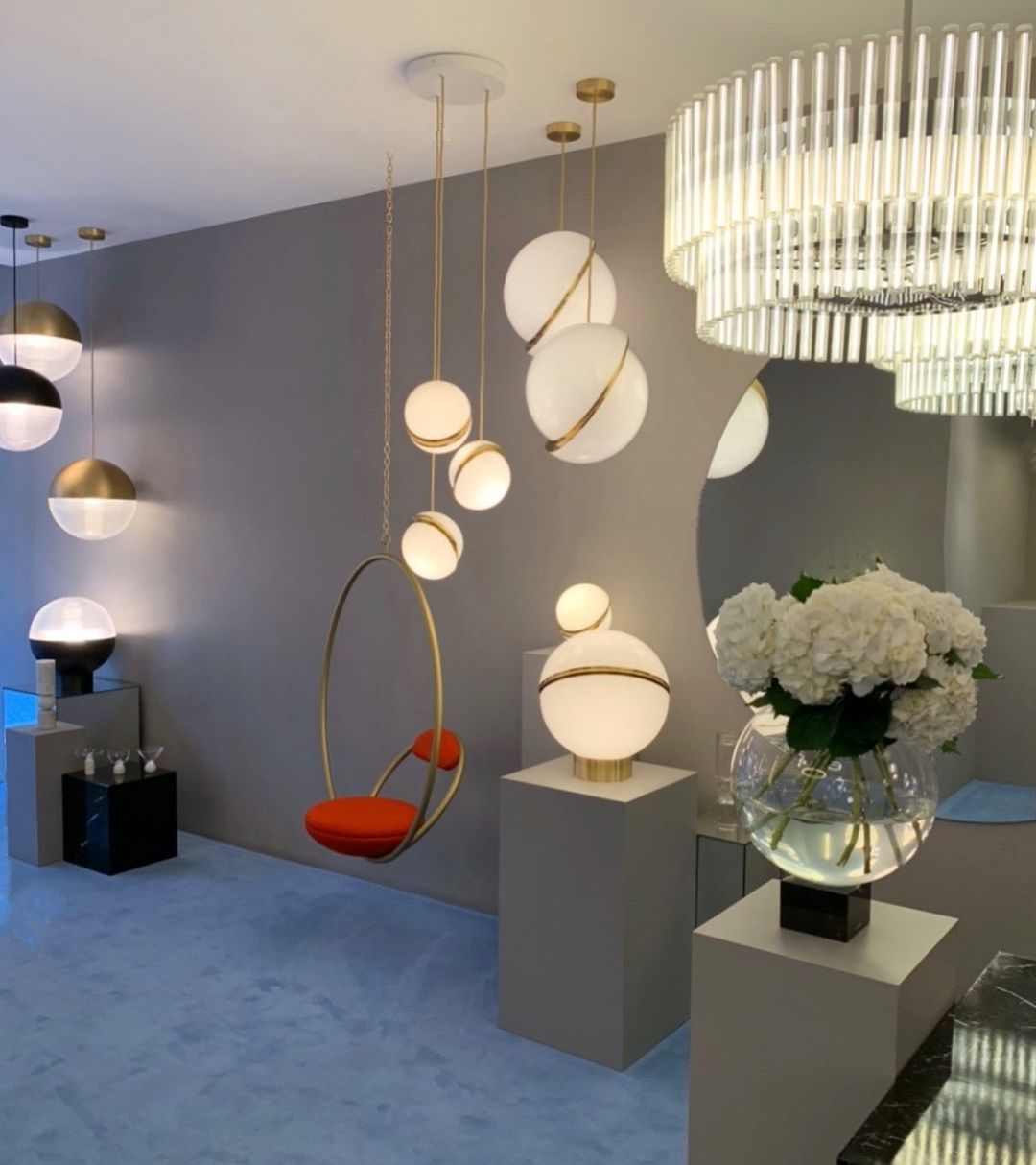 Cavira Pendant Minimalistic Glass Lamp