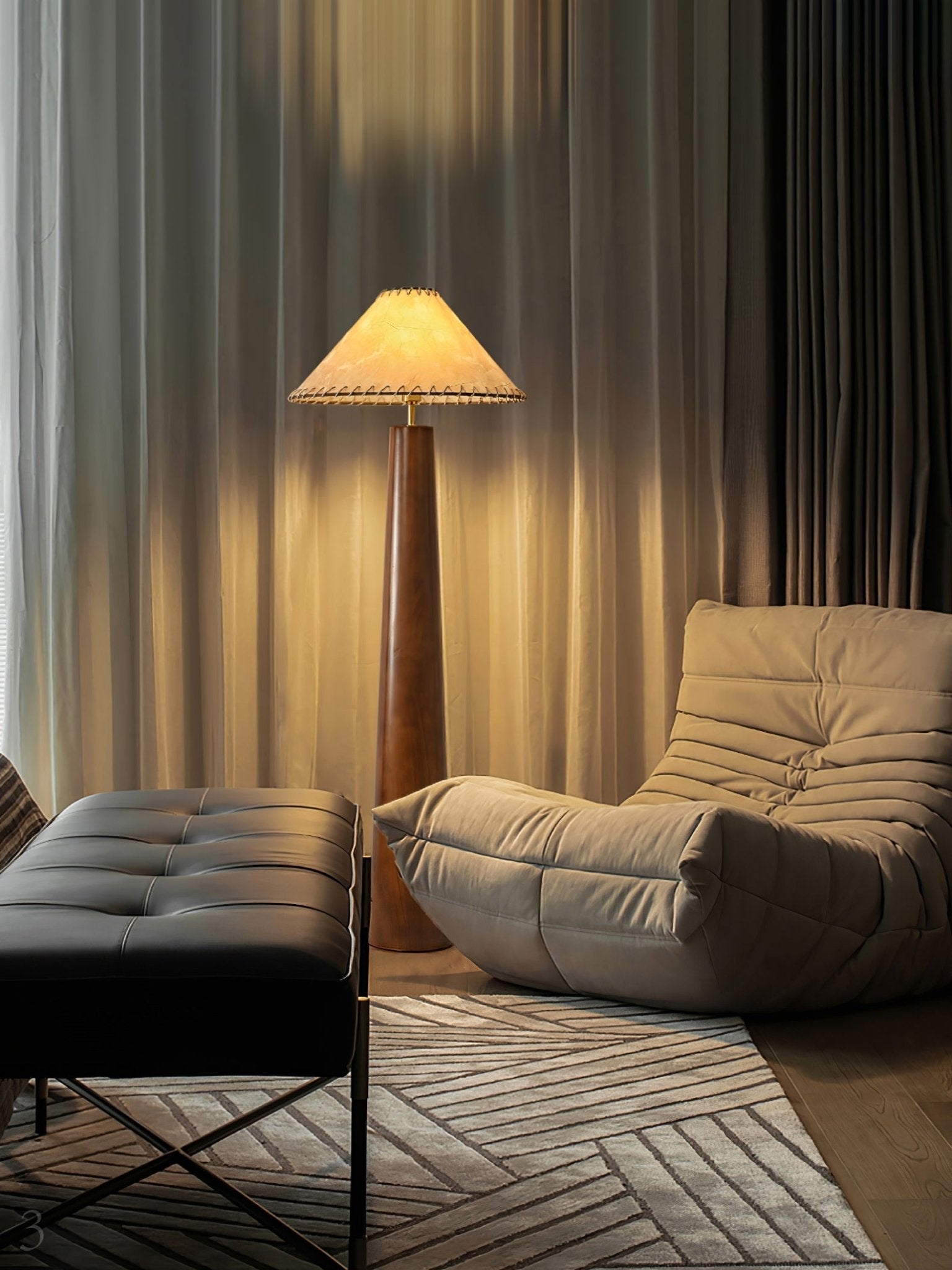 Syleelia Wooden Column Floor Lamp