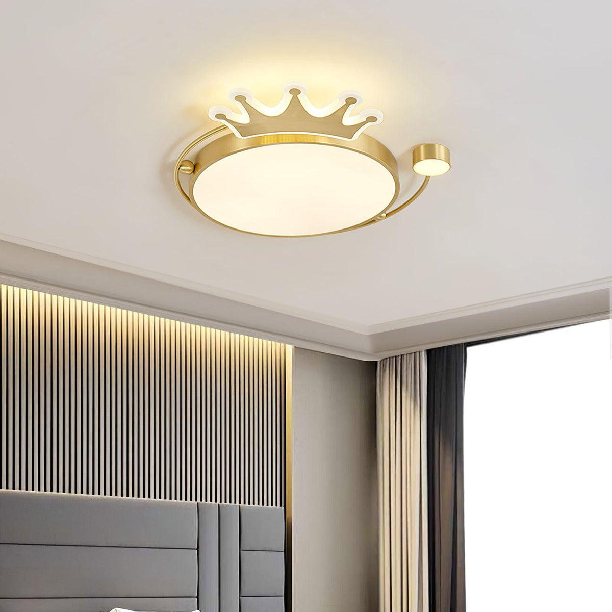 Aloror Classic Art Crown Ceiling Light