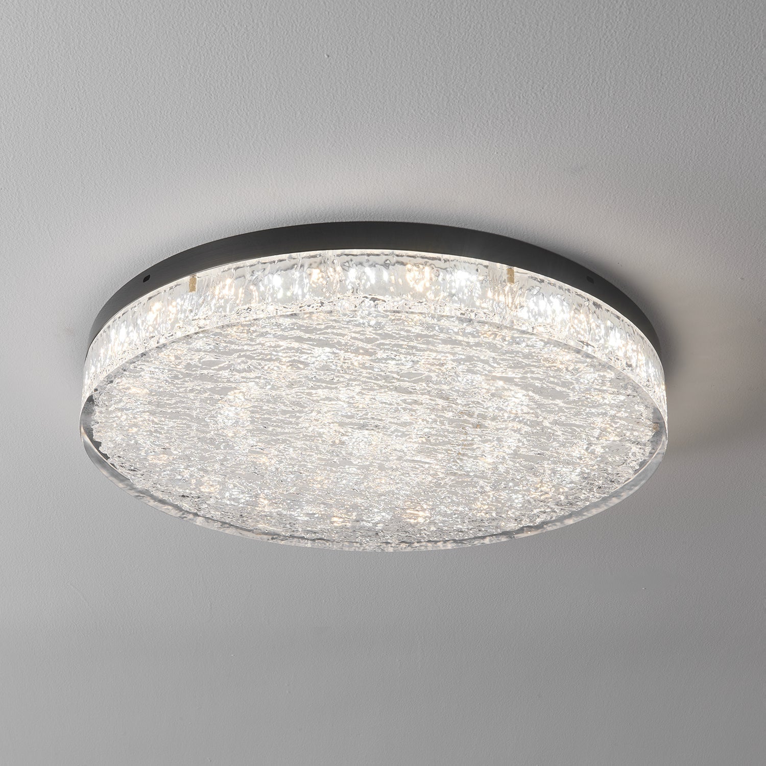 Elyelaine Postmodern Luxury Core Crystal Resin Ceiling Lamp