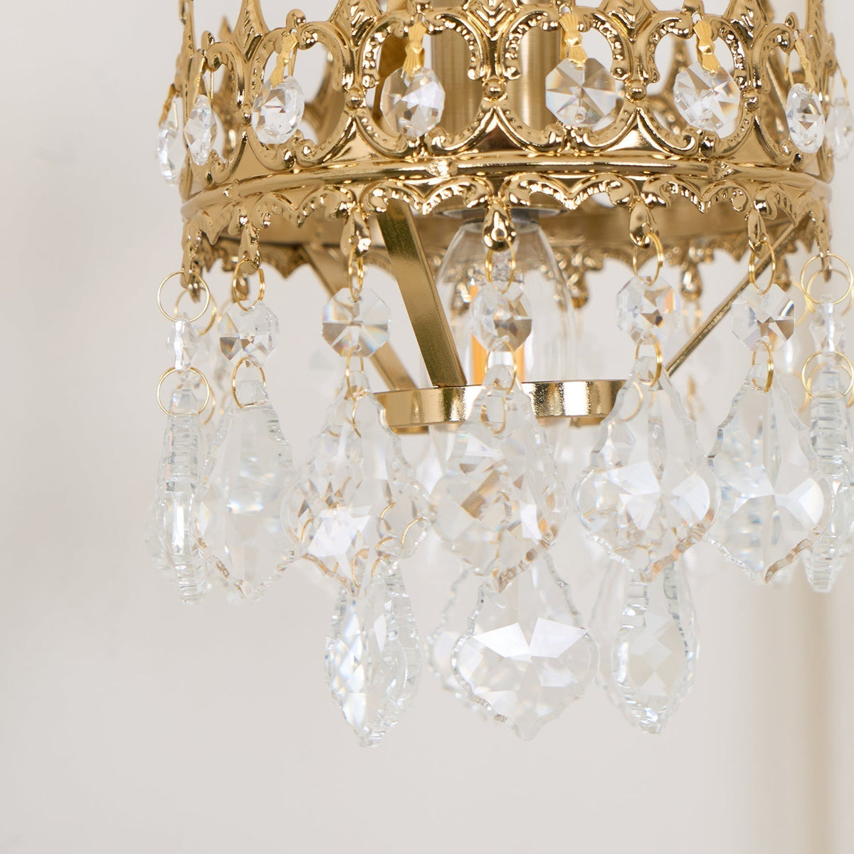 Ivmarila Nordic Art Crown Crystal Sconce Wall lamp