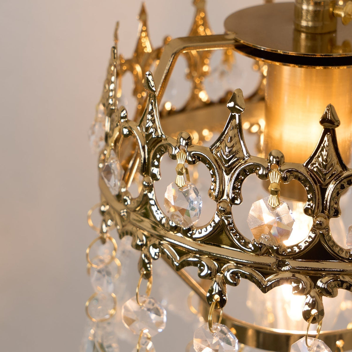 Ivmarila Nordic Art Crown Crystal Sconce Wall lamp