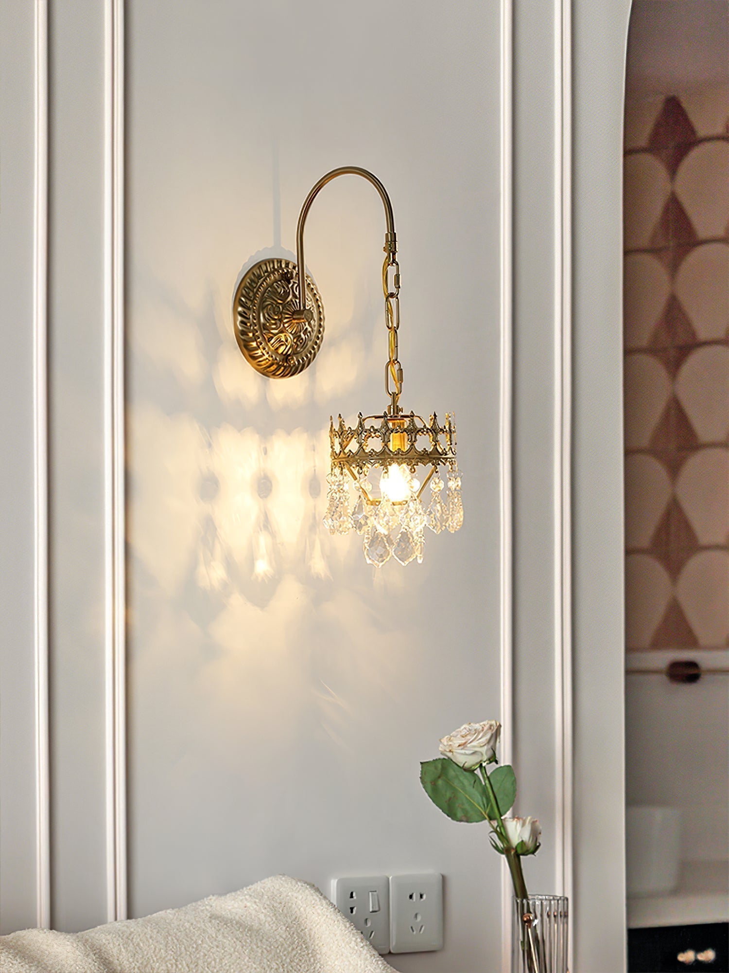 Ivmarila Nordic Art Crown Crystal Sconce Wall lamp