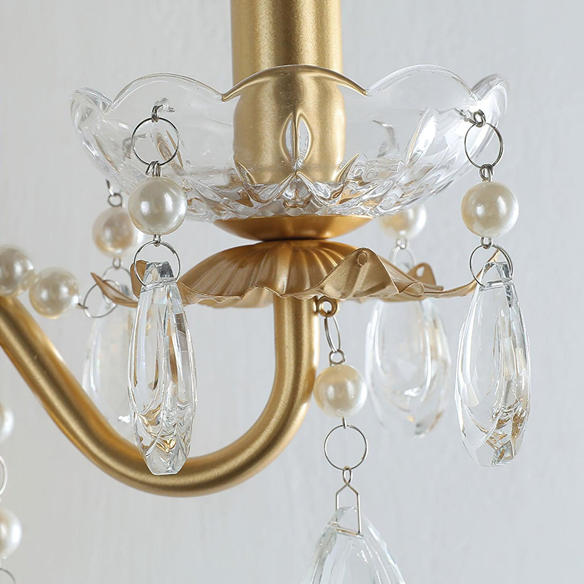 Nydoraris Elegance Pearl Chain Crystal Wall Lamp