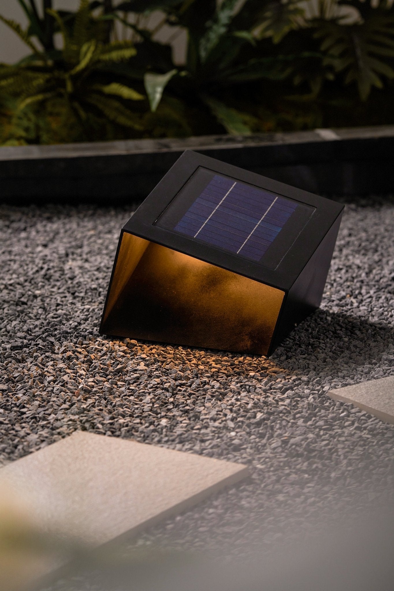 Evsore Unique Cube Garden Solar Outdoor Light