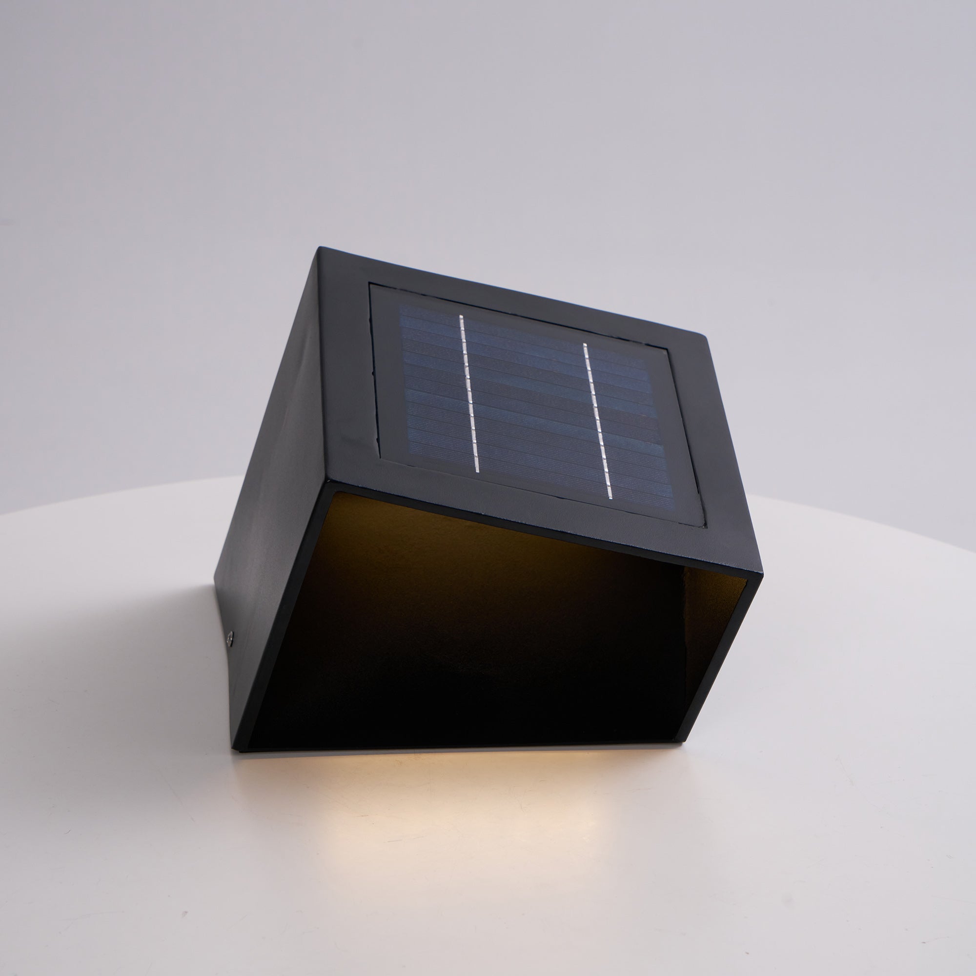 Evsore Unique Cube Garden Solar Outdoor Light