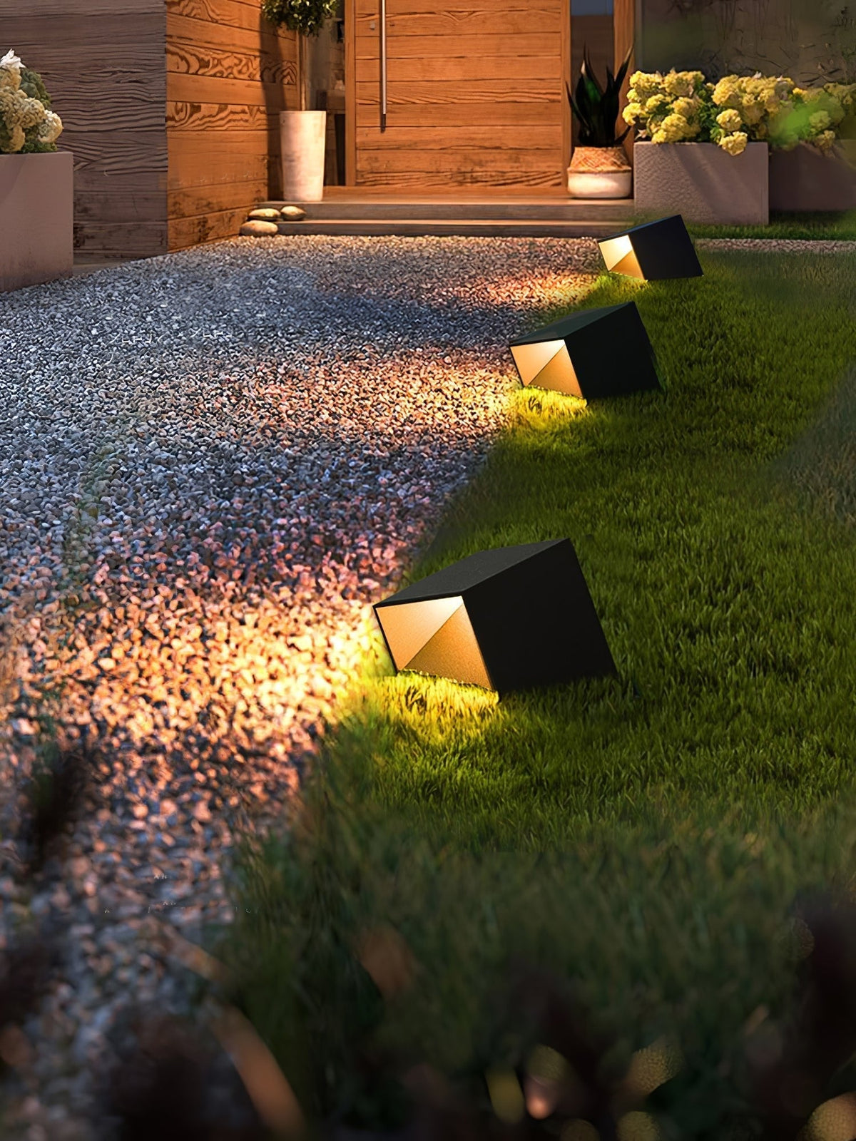 Evsore Unique Cube Garden Solar Outdoor Light