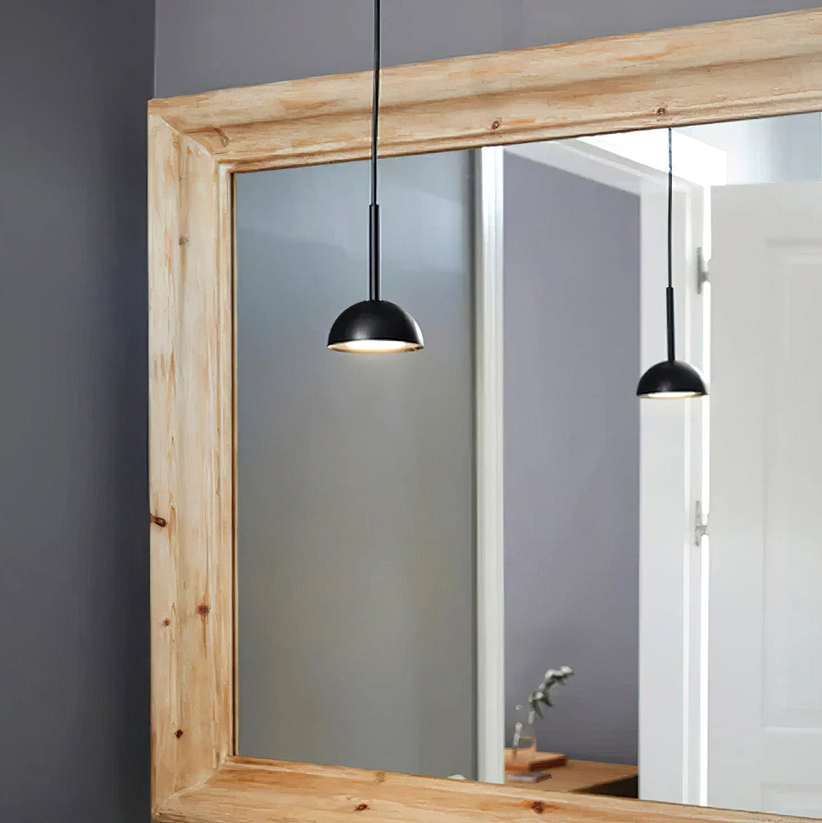 Easton Minimalist Pendant Light