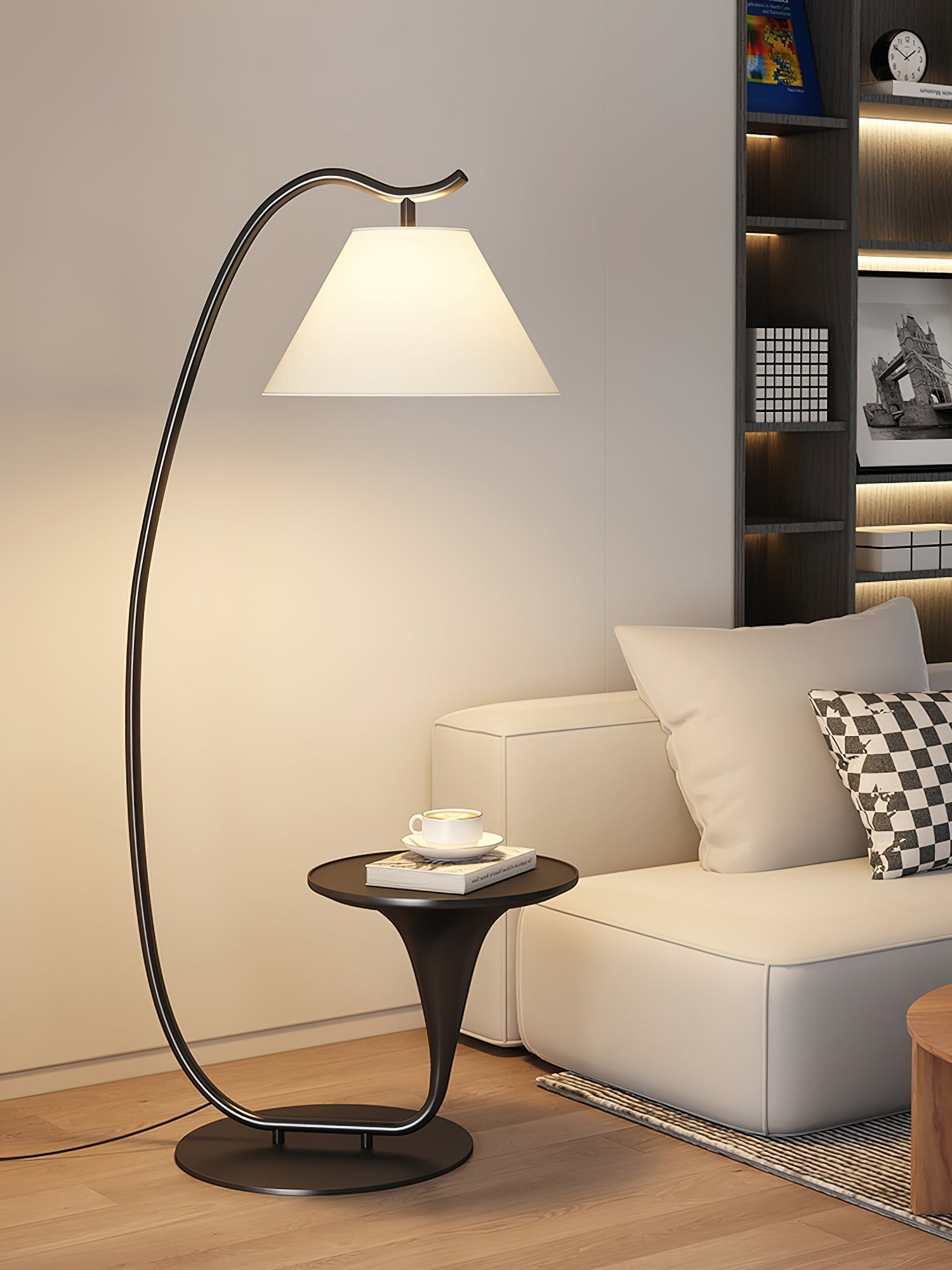 Rivariella Modern Floor Lamp