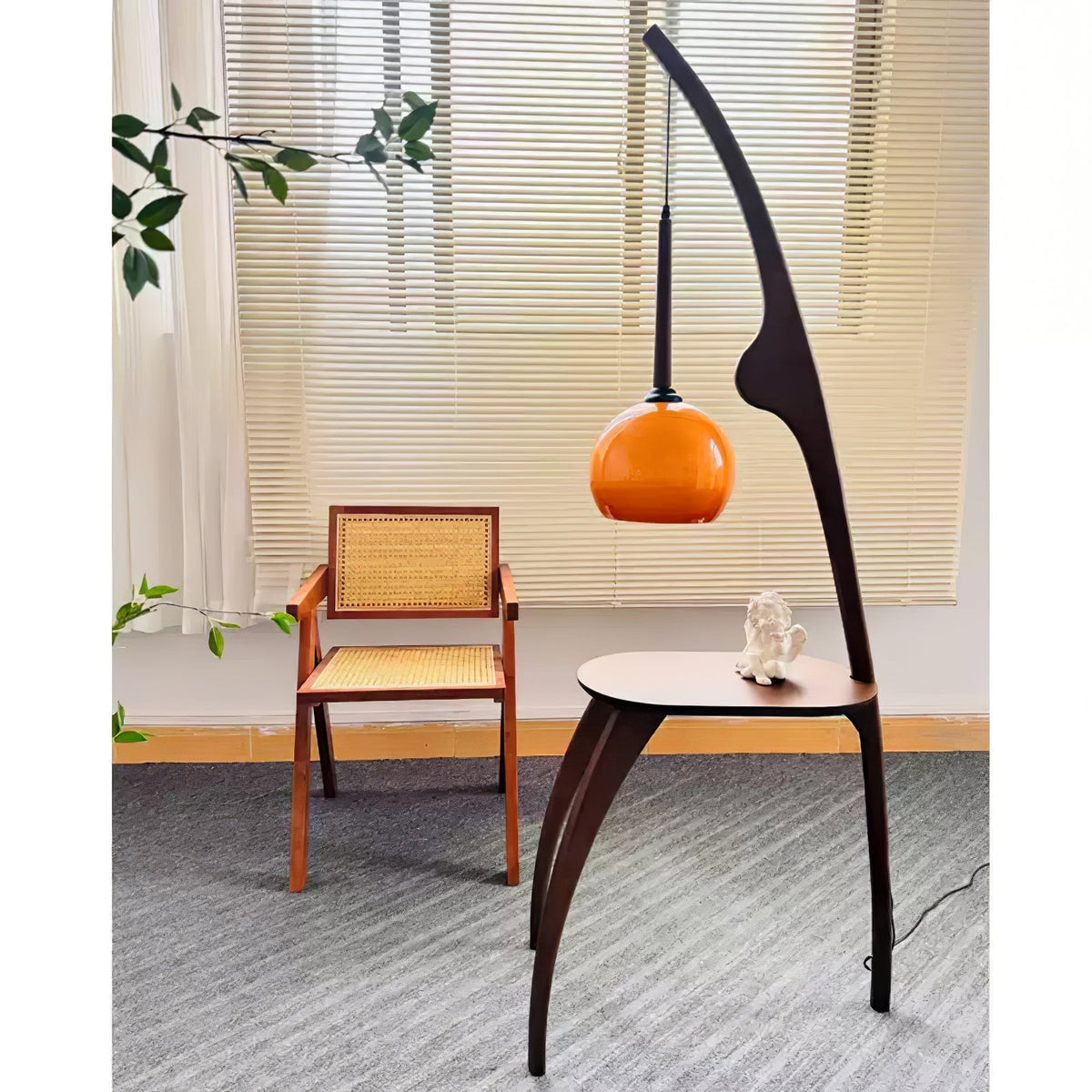 Selisora Curved Mantis Arm Floor Lamp