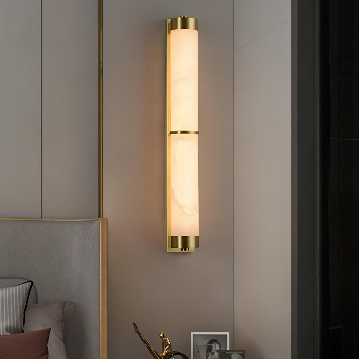 Albelise Minimalist Alabaster Wall Light