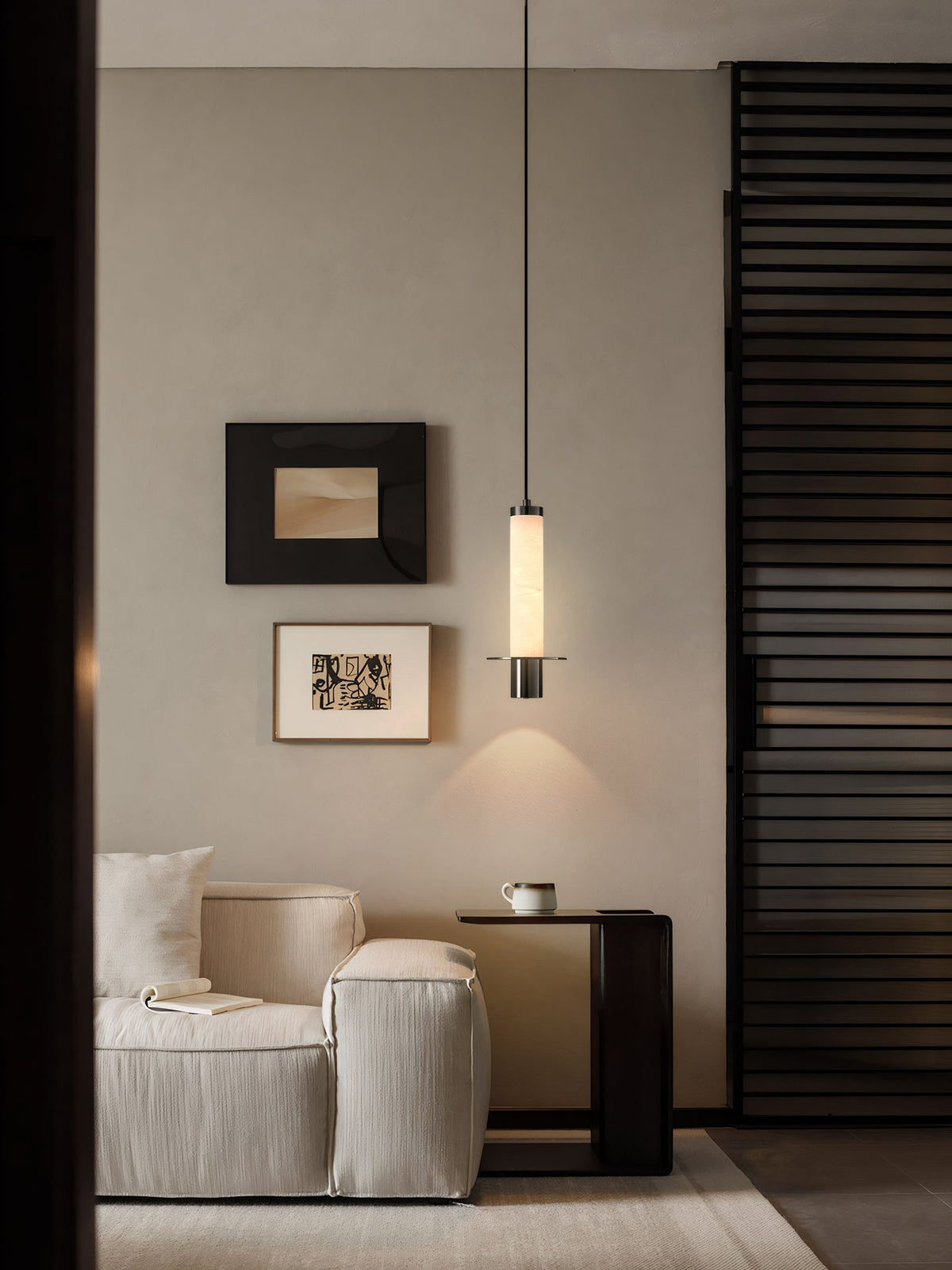 Eirenelia Slim Alabaster Cylindrical Pendant Lamp