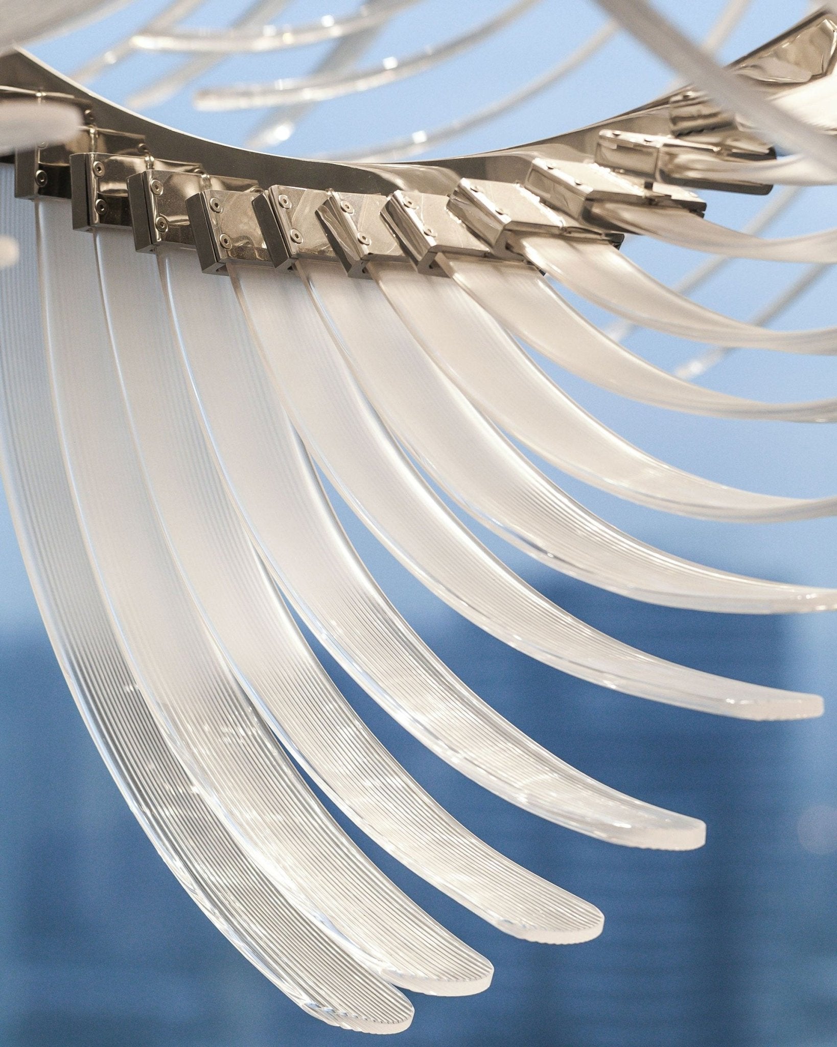 Eurrinia Glass Wing Cluster Chandelier